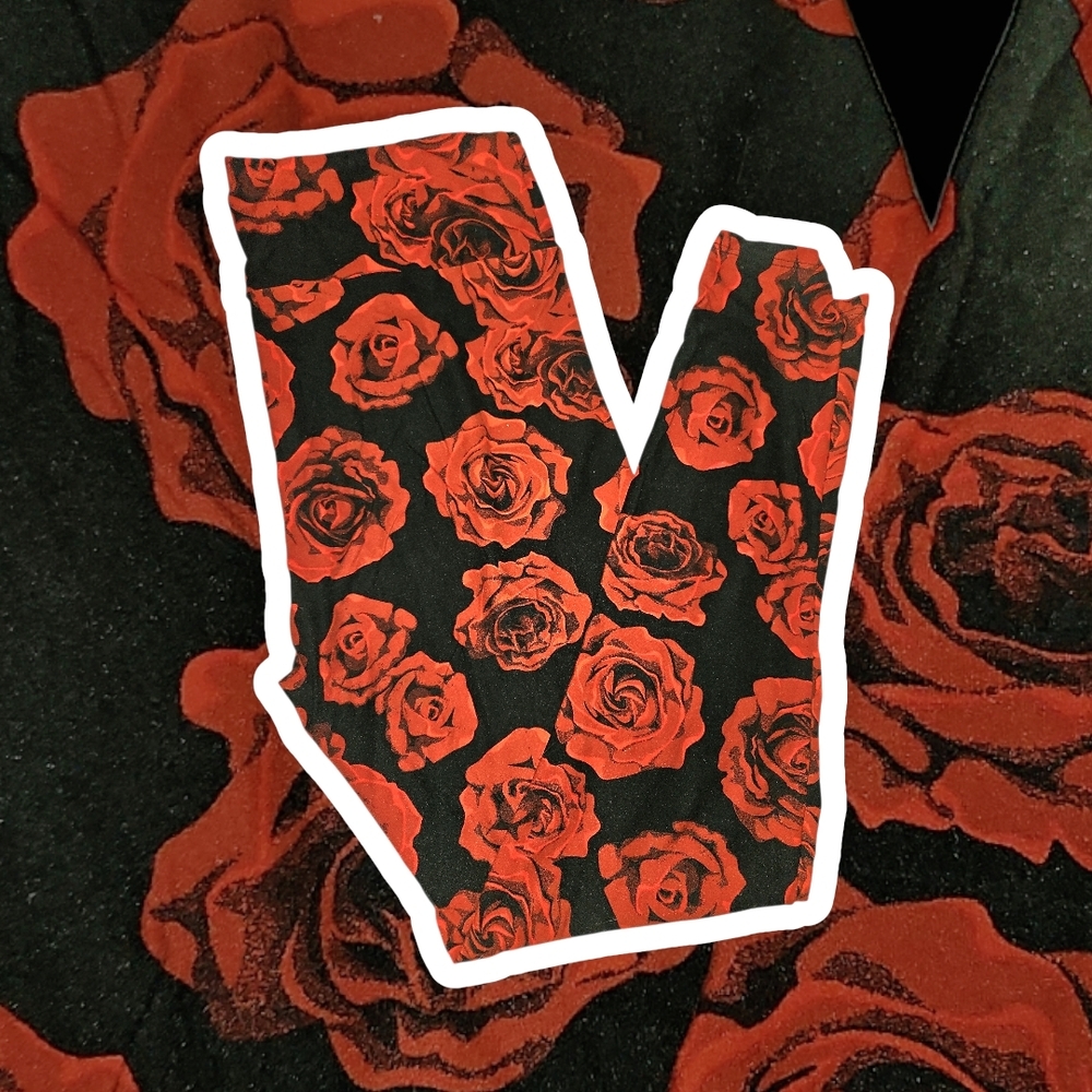 NWT Lularoe Black & Blooming Red Rose Leggings Size TC